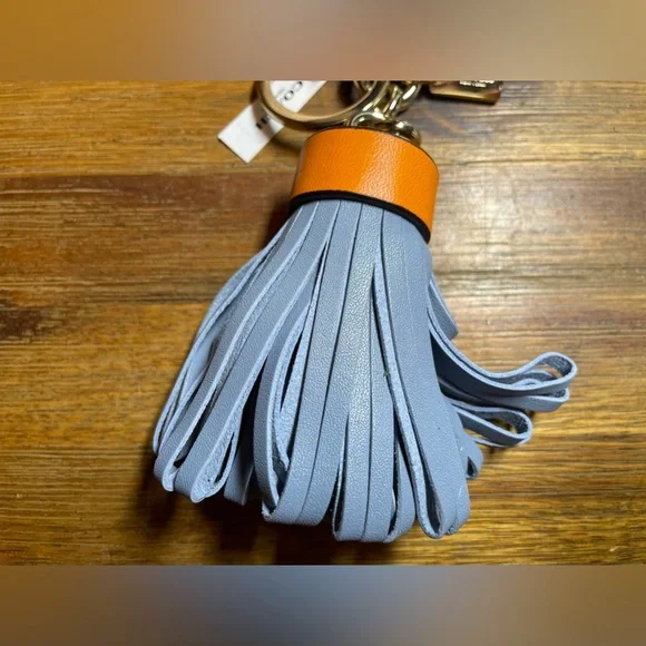 NWT Coach Leather Tassel Key Fob Keyring/ Bag Charm - Picture 6 of 7